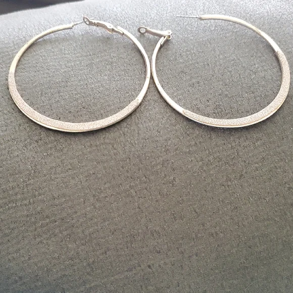 Lovisa Silver Glitter Hoop Earrings – Trendy Fashion Jewelry, One Size - Picture 1 of 3